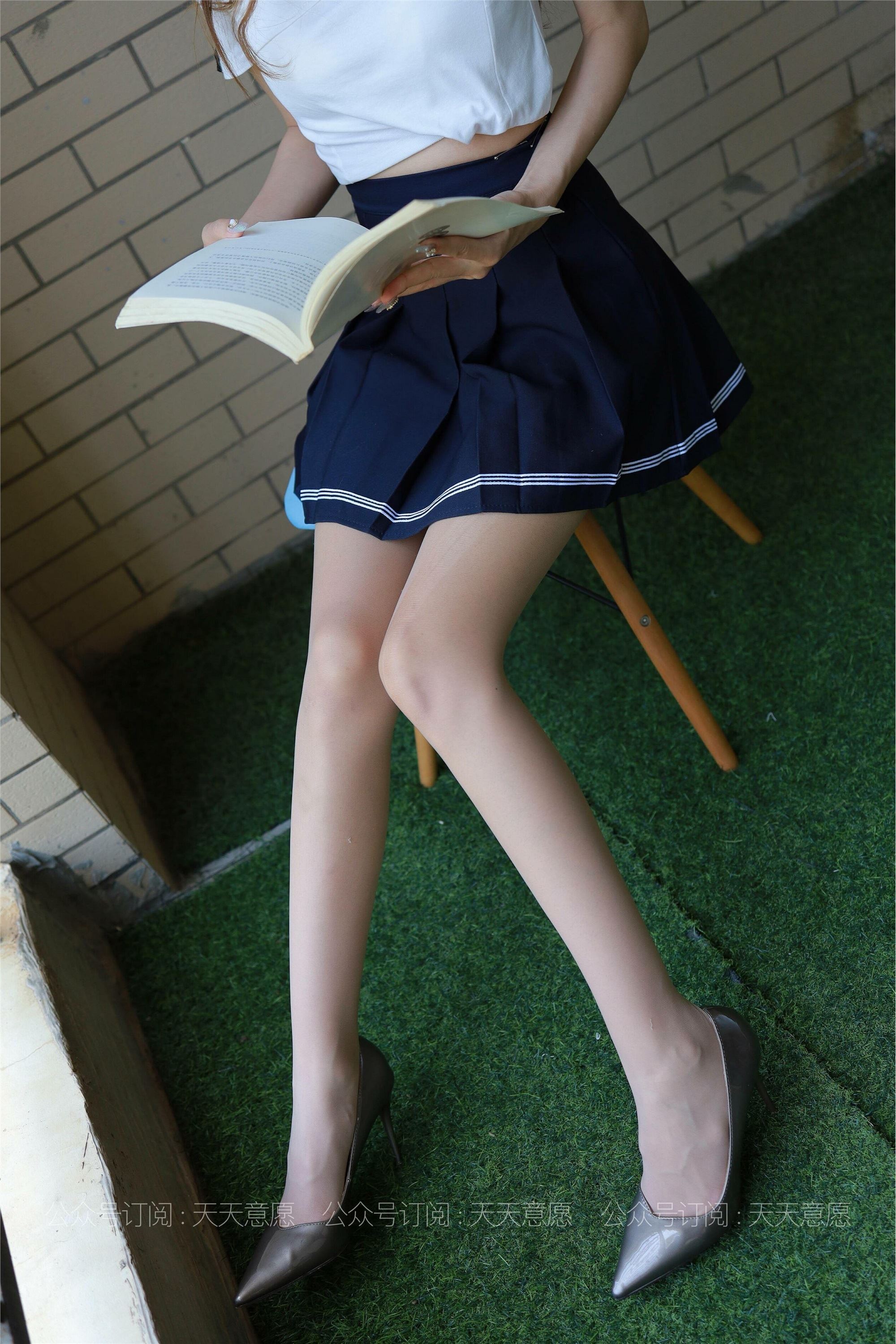 IESS异思趣向 - 模特：怡怡《长腿少女》